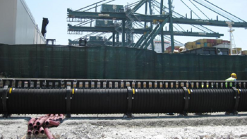 Terminal MSC no porto de Valência (Espanha)