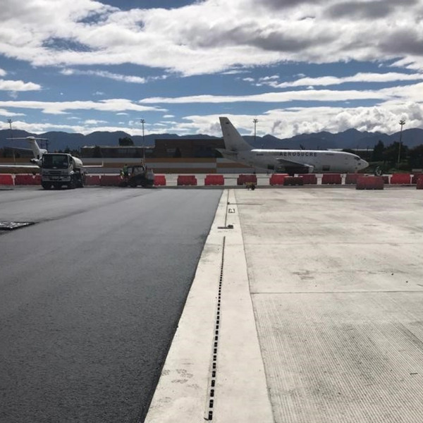 Aeroporto El Dorado, Bogotá, Colômbia
