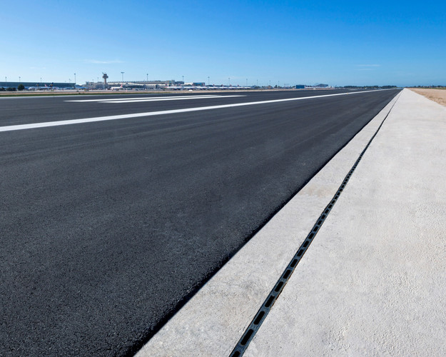 Aco-aeropuerto-de-palma-wenzel-0006-ret-2