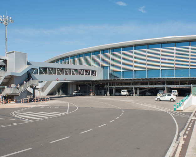 Terminal Exteriores-aeropuerto De Valencia