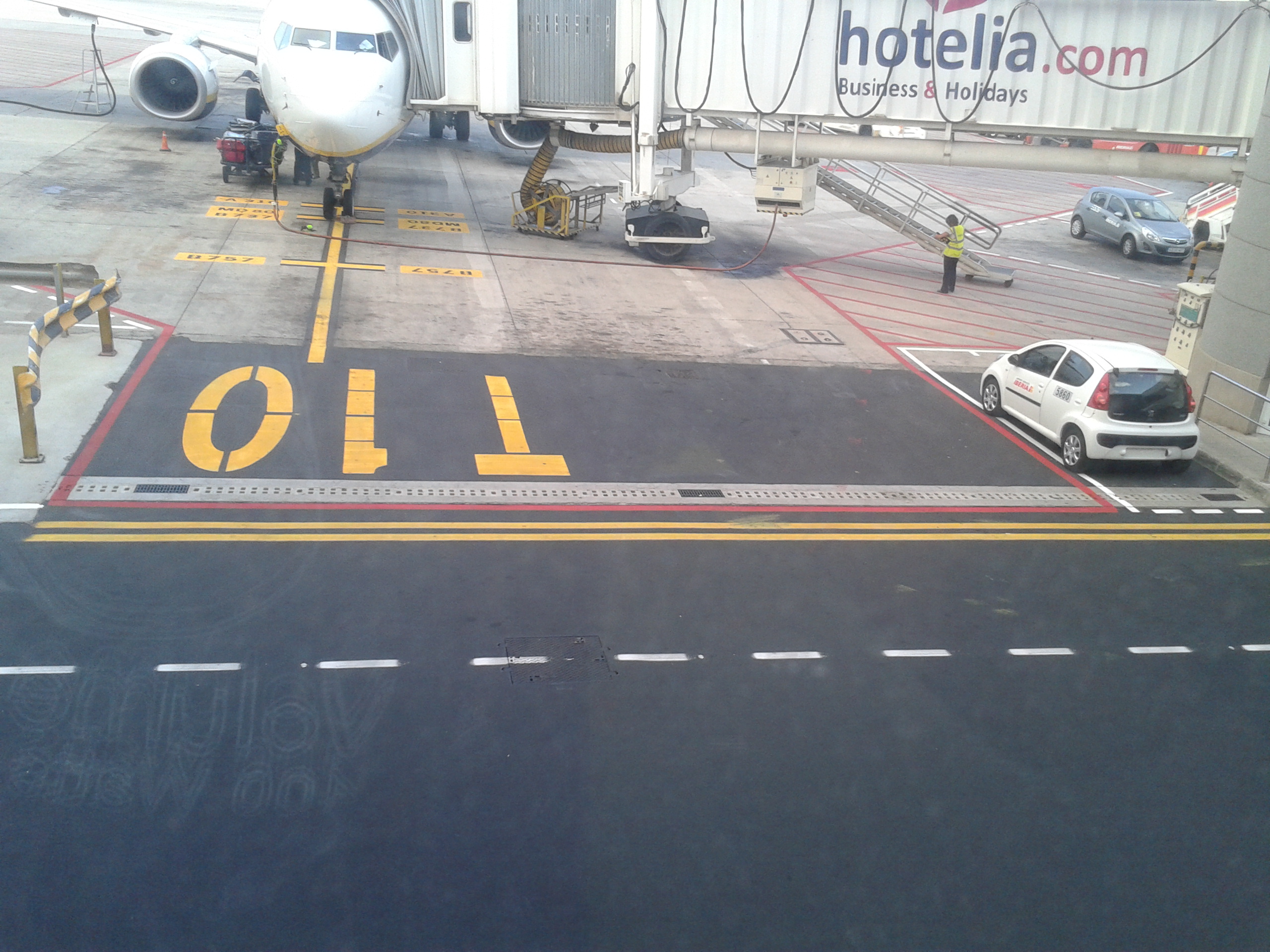 Canales de drenaje ACO en el Aeropuerto de Gran Canaria