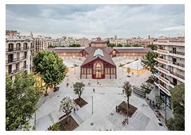 Canales de drenaje ACO en el Mercat de Sant Antoni