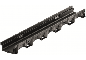 Render del canal XTRADRAIN 100 L1000 H75 en composite plásico con premarca para salida vertical DN/OD 110 con sistema de fijación Drainlock sin reja